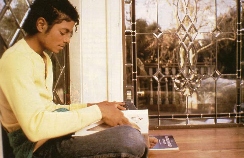 enateur's tweet photo. #6YearsWithoutMichaelJackson yes, but his legacy, messages and love transcend his absence http://t.co/dpjsWKv1ep