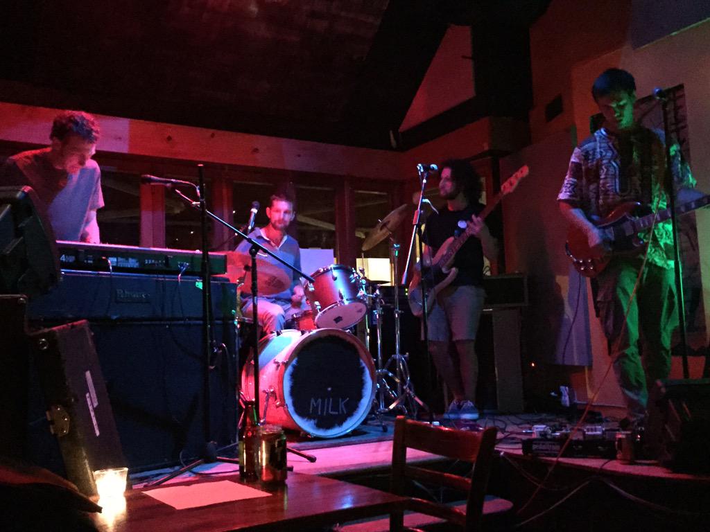 Drehoff's tweet photo. @MilkTheBand #Crushinit http://t.co/YTQLMoEiSA