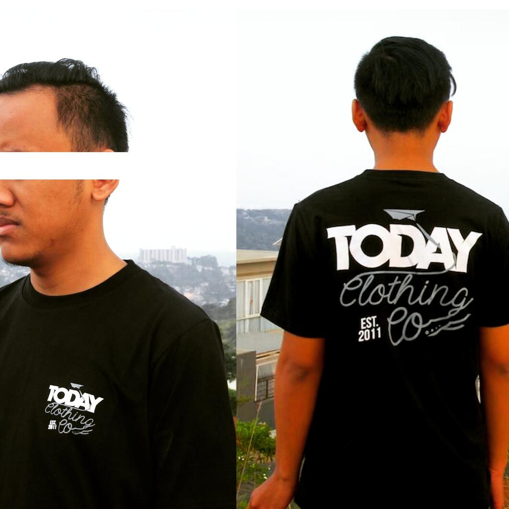 TODAYcloth's tweet photo. " BRANDING " tees black | price 100k | size: S M L XL | for order 085624596399 / 54AA4905 http://t.co/kSv3B6RDJZ