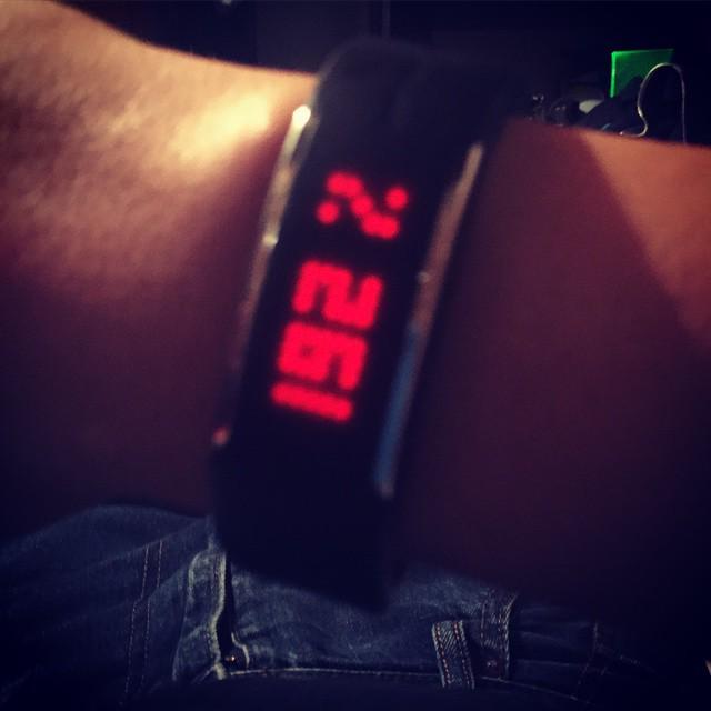 nbrx's tweet image. - Hoy quiero alitas - Hoy haces 192% y sin alitas 🐔#polarloop ift.tt/1GJl9Dw