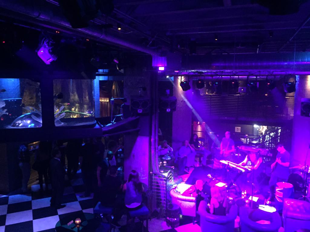 Our latest featured artist <a href="/crawfordbros/">Crawford Brothers</a> from Australia rockin' it at <a href="/MrsFishLA/">Mrs. Fish</a>