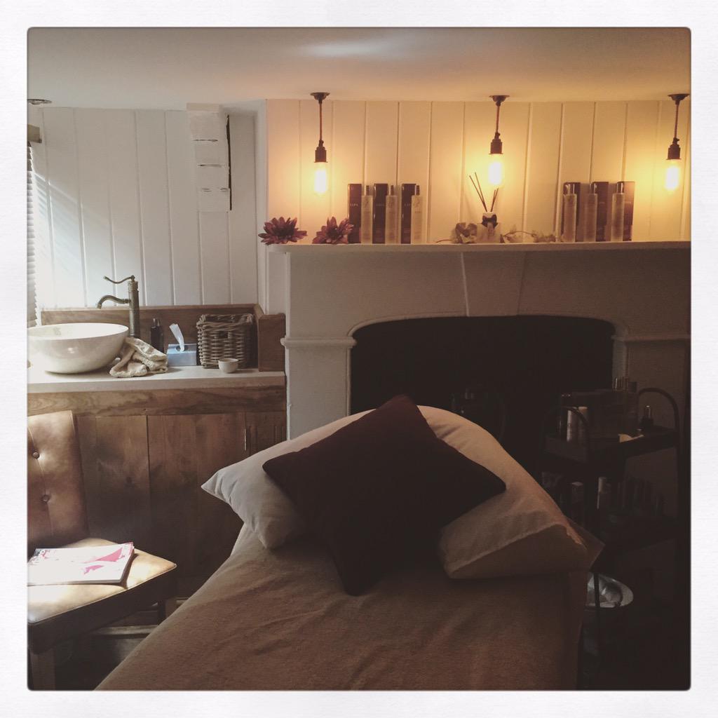 R E J U V I N A T E ✨An hour out for some r&amp;r today at <a href="/BodegaSpa/">Bodega Spa</a> was pure bliss. ✨ #thesuffolks #cheltenham
