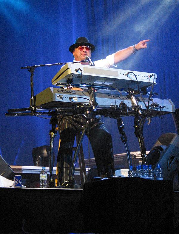 Happy 60th birthday David Paich, best known as the keyboardist for Toto  \"Africa/Rosanna/...\" 