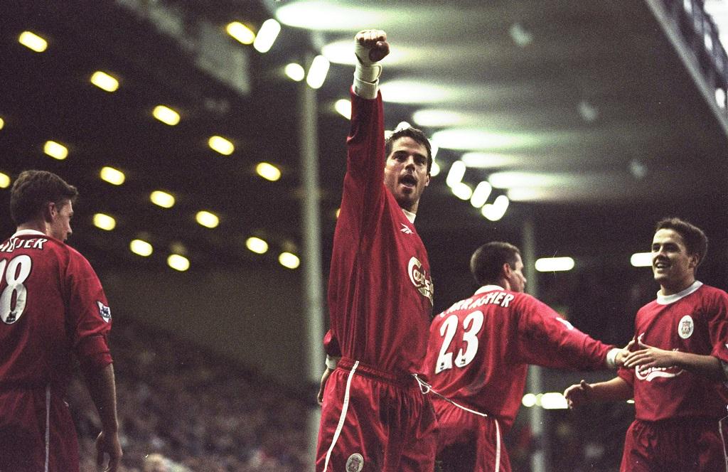 Happy 42nd Birthday to Jamie Redknapp. 395 appearances, 47 goals. 