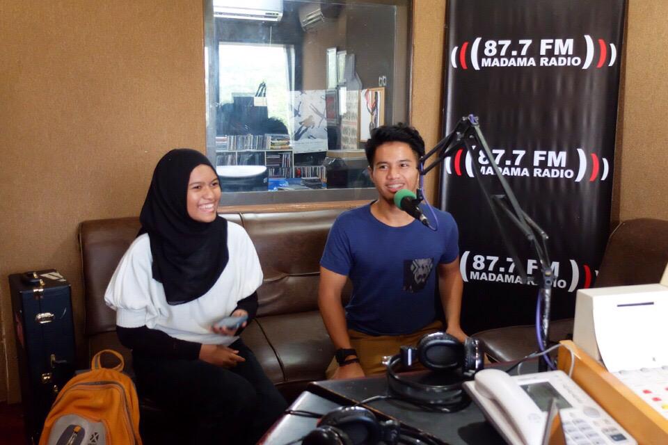 @UbayIDOL8 lg seru2an bareng kita di #SoreRamadhan nih paramuda, kenali profilenya dan single barunya hanya di Madama