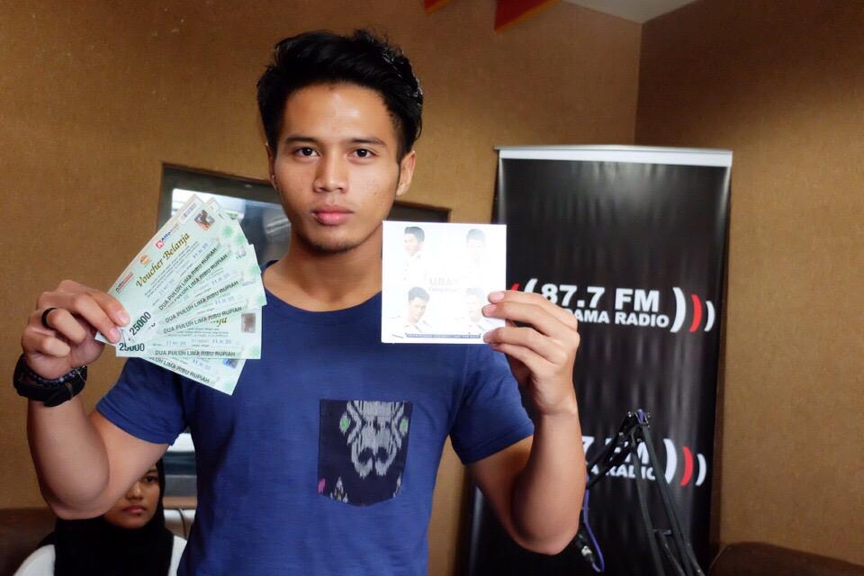 gantengnya bikin siang kamu seger gak sih paramuda? makin seger lagi klo kamu ikutan kuisnya nih ❤️ #SoreRamadhan