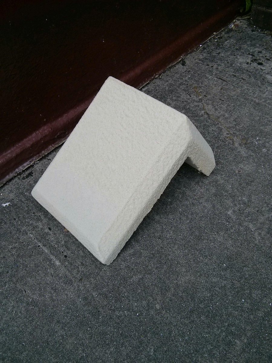 KayvicUK's tweet photo. Order your #EPS Lightweight Quoins today and fitting them next week!From £13 each http://t.co/m0rRdsPnfW
#eps #quoins http://t.co/zMSIxFenoD