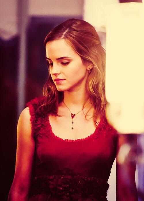 roloa9273's tweet photo. Emma Watson♡
可愛い♡♡ https://t.co/FfHNDTOKQS