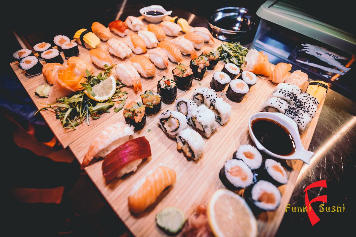 Bonsai_Lounge's tweet photo. Recieve 30% off your @FunkiSushi  food bill!
Just LIKE their Facebook page > http://t.co/ICtk8CiKSb #sushi http://t.co/UkIgD5giQv