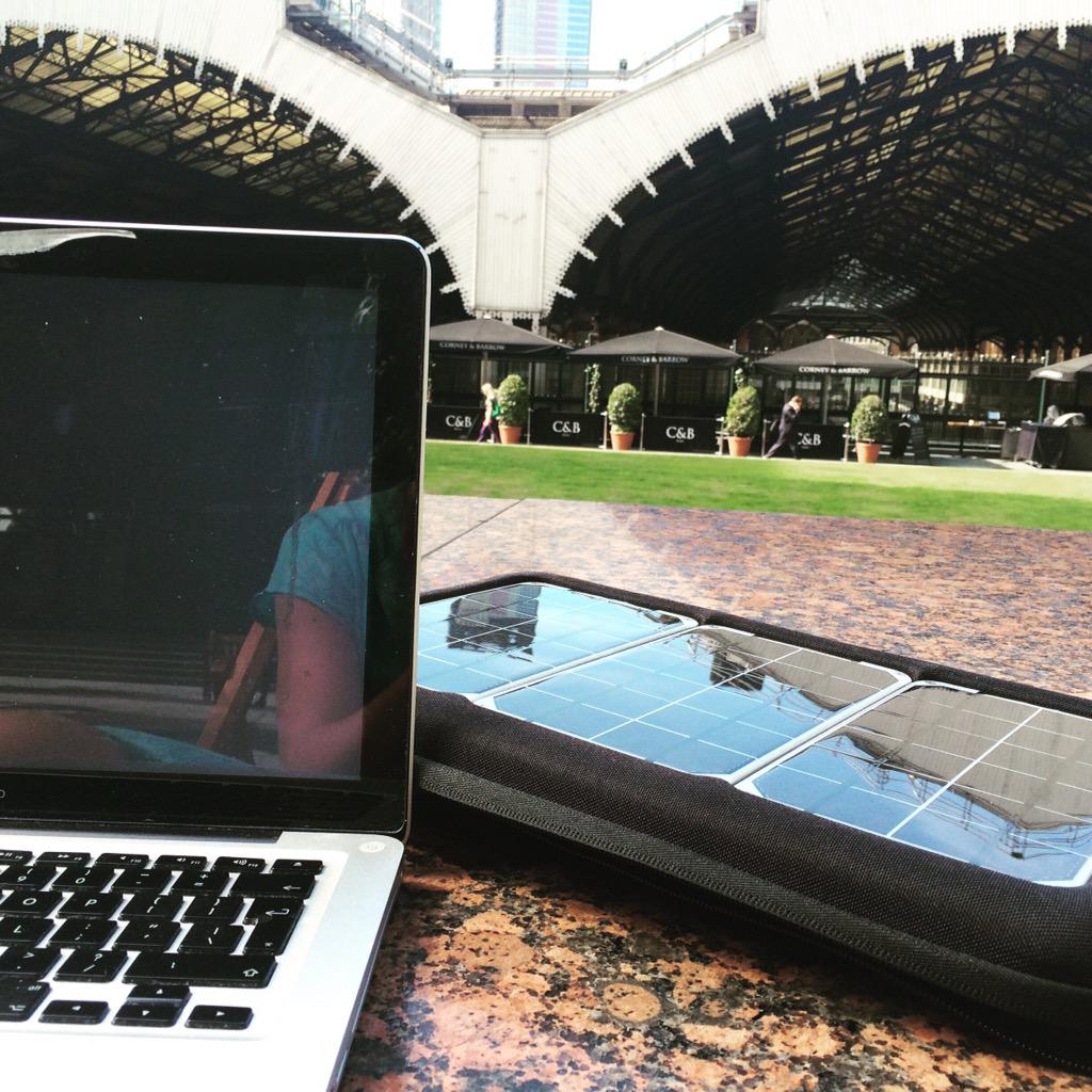 PrsUrban's tweet photo. next step in outdoor working: Power! #offgrid #renewableenergy #solar charger #VoltaicSystems #CreativeResilience http://t.co/vHvz69XzIs