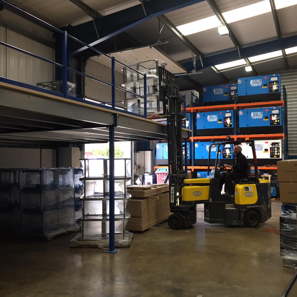 JSTLTD's tweet photo. Mezzanine Floor project underway! Nice couple of @AisleMaster supplied also. #Forklift #materialhandling http://t.co/1XWDqEU1SQ