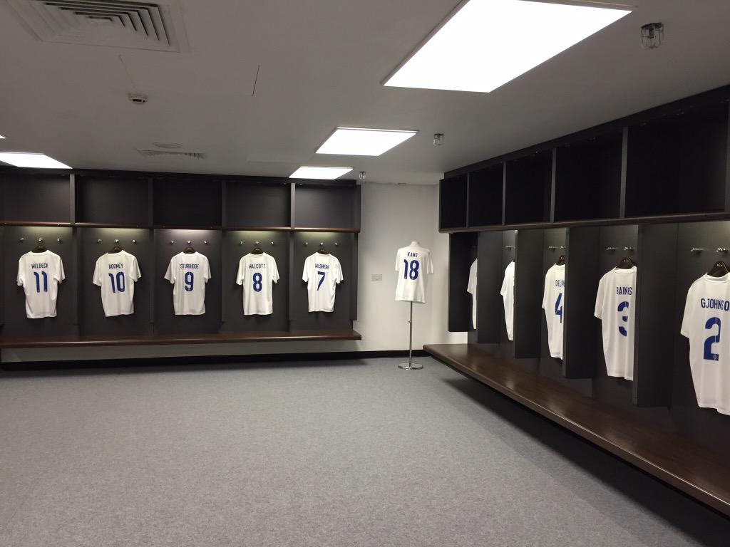 AFSfireuk's tweet image. Back on the job where AFS all began yesterday, fixing faults with Honeywell XLS80 #Wembley