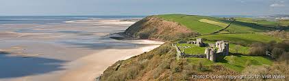 CaruSleep's tweet photo. #Carmarthenshire is steeped in mystery and history.  Discover the BEST #Castles in Europe http://t.co/tBKKBxc98l http://t.co/LhN4ZtIVz8