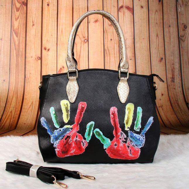 MeilanikShop's tweet photo. HIGH QUALITY 249rb #grosirtasimport #grosirtasmurah #taskorea #tasmurah #READY #Jakarta #MeilanikShop http://t.co/RPxWDreyLS