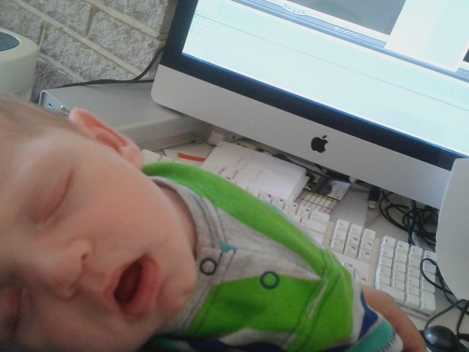 VideoSussex's tweet photo. Getting some help while working this morning.... #Baby #fcp #videoeditor http://t.co/CKslWwgDZB