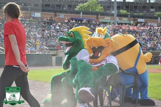 AVSC2002's tweet photo. Have a great #openingday #Spinners !
#Lowell #Community 
Don't forget to come to our game 6/27 7pm @ Cawley Stadium! http://t.co/35tBwnhBhY