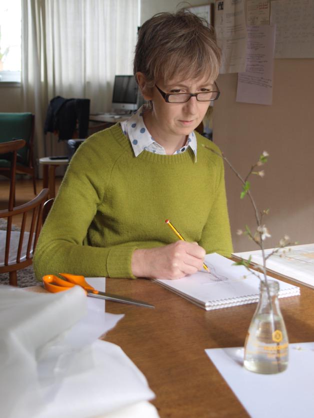 TheDesignTrust's tweet photo. Textiles artist @EmilyJoGibbs talk starts at 11am @TheDesignTrust Start Up Day @NewDesigners  http://t.co/IMSNkEeoi3 http://t.co/1GHbG9s68n