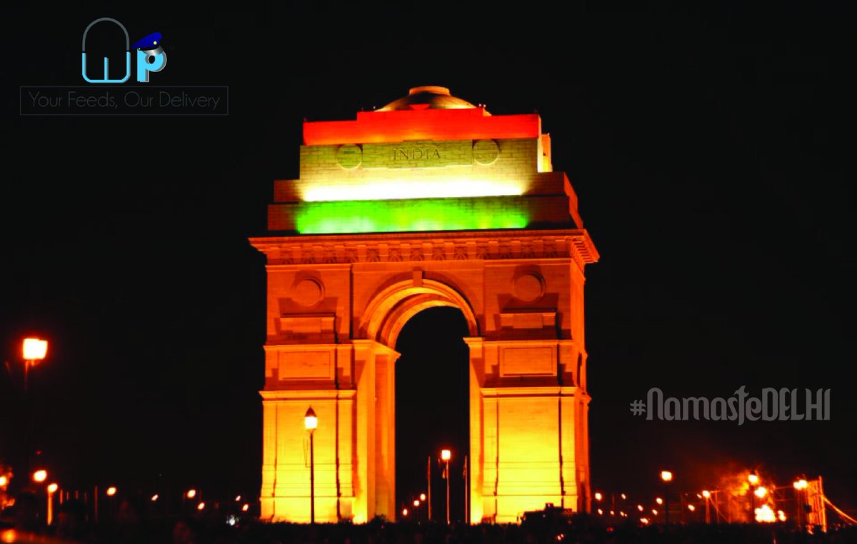 Wallpostman's tweet photo. #NamasteDELHI , Its an Honour to be in your City ! 

Team #WPM http://t.co/8EIj9P1RqH