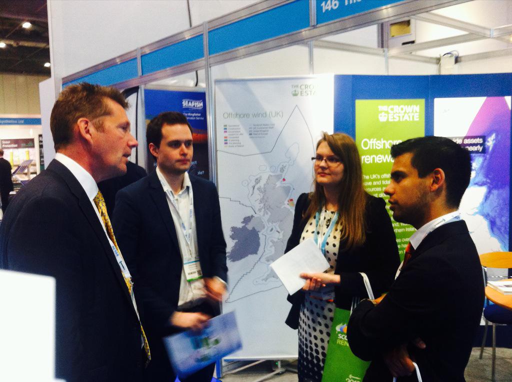OffshoreWindAca's tweet photo. Now catching up with @julian_a_brown and @Joshua_Willison at #RUKGOW15 http://t.co/tn7OIvDDtC