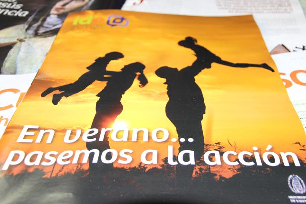 IDEValencia2015's tweet photo. NOTICIAS: @archivalencia edita el tercer número de la revista IDE MAGAZINE.. http://t.co/LOY4703Xfc #IDEVerano http://t.co/ueSSMSkYlr