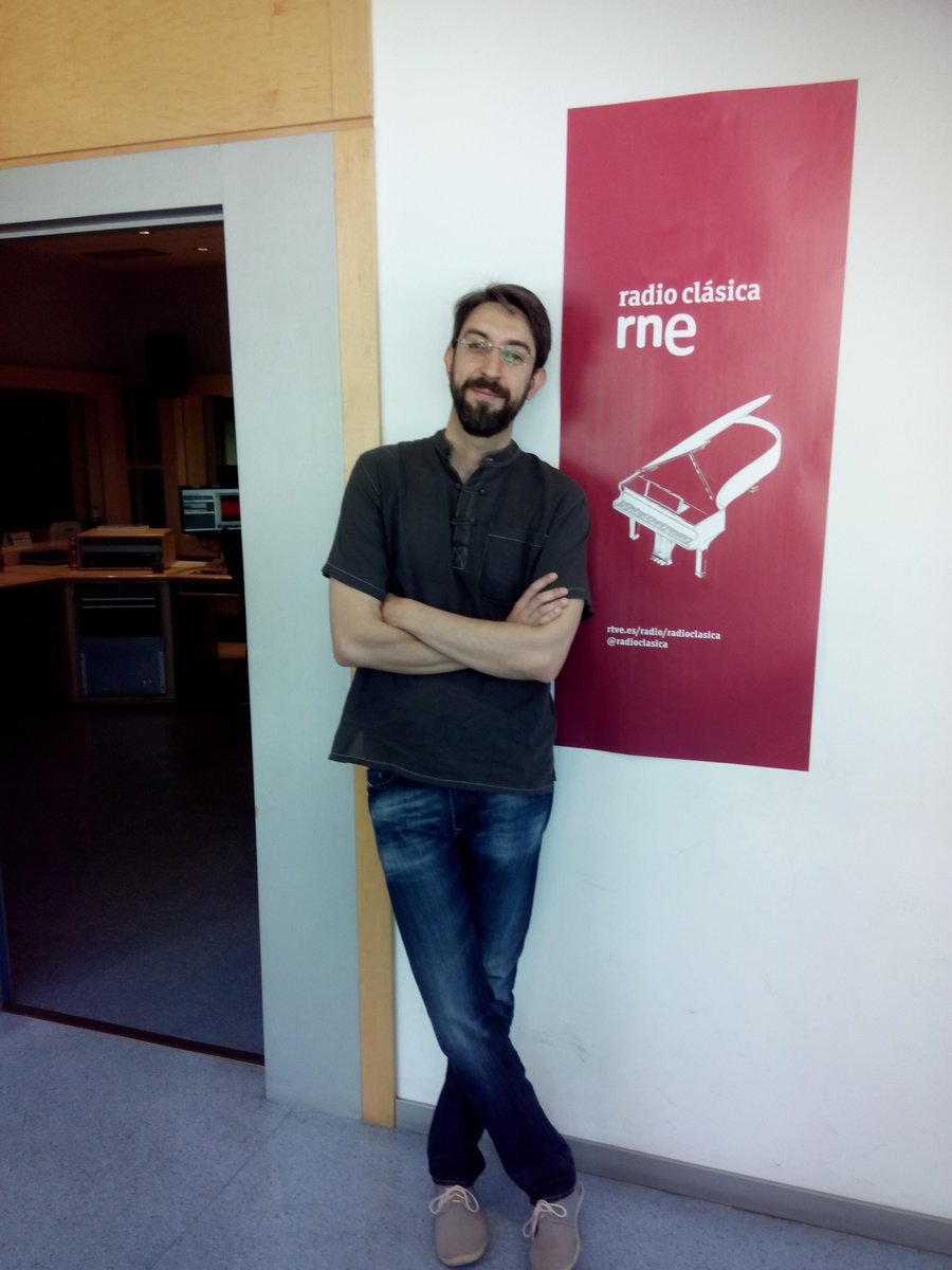 Enlace de mi entrevista en <a href="/clasicosRNE/">Los clásicos de RNE</a> <a href="/radioclasica/">Radio Clásica</a> con <a href="/yolandacriado/">yolanda criado</a> Hasta pronto gracias! rtve.es/alacarta/audio…