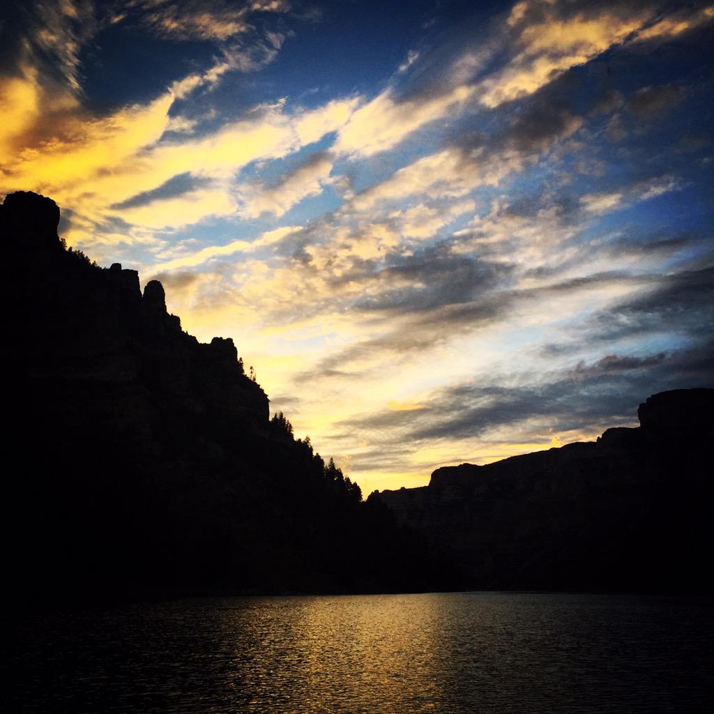 Photospice's tweet photo. Bighorn Canyon a sight to behold #CrowReservation #OnAssignment #photojournalism by @photospice http://t.co/l27RiIu7gK