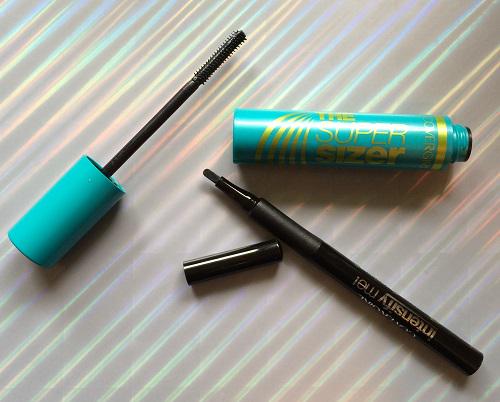 InfluensterCB's tweet photo. BOLD eyes, you say?! Hello Intensify Me Eyeliner @COVERGIRL #IntensifyMe http://t.co/ERV4dkJewc