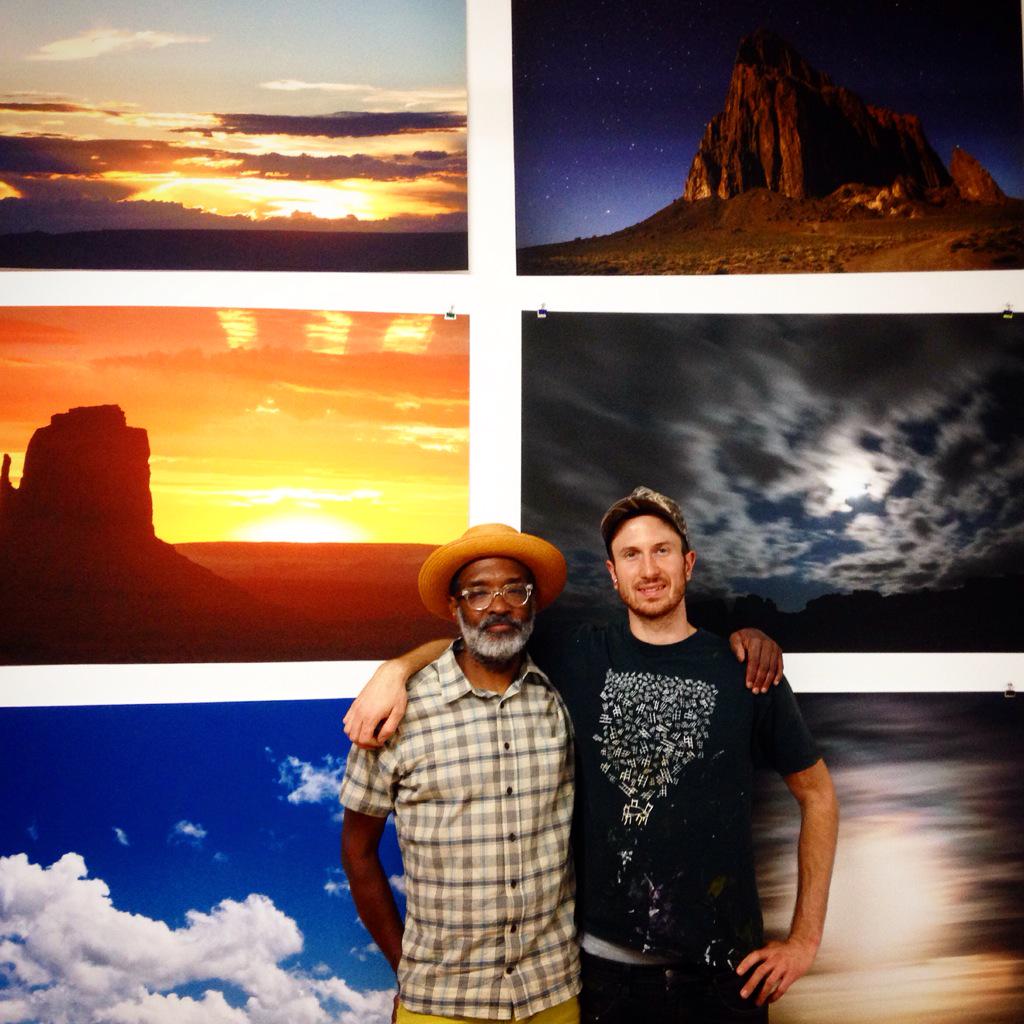 andrew_erdos's tweet image. Honored to have #ChipThomas @jetsonorama visiting the studio. #PaintedDesertProject #navajonation #streetart