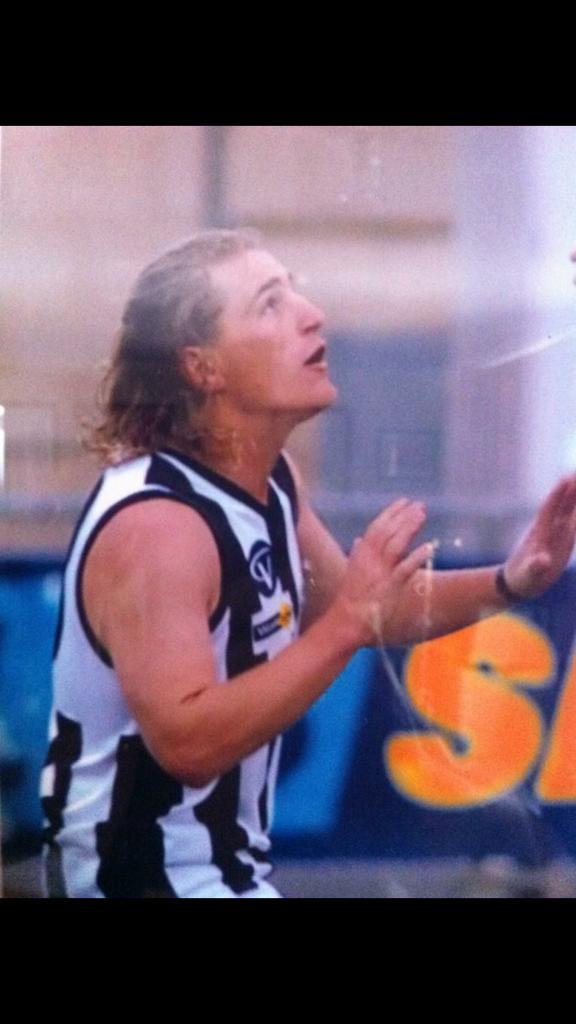 markramsey5's tweet photo. @Wes_2222@mattyob16@BgoAddySport@_jim13@Hughesey23@danxmas23 @turtleneckjukie any chance of an upto date photo of jim http://t.co/YtflvdJi6E
