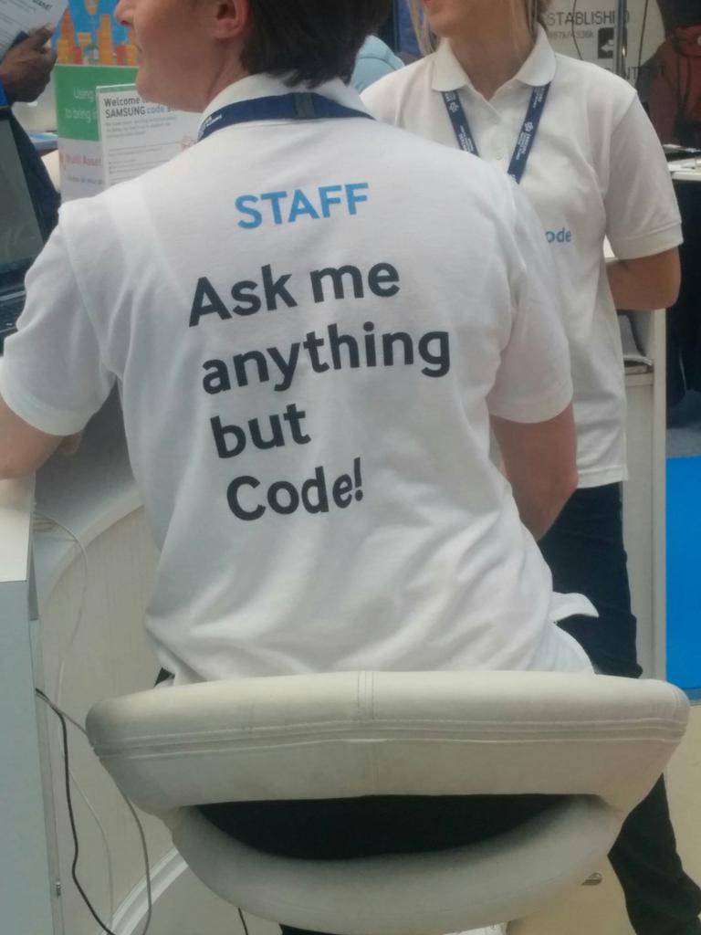 DiamMelina's tweet photo. #SamsungCode #EntAppsWorld I want one of these t shirts! http://t.co/B3eUoVZkly