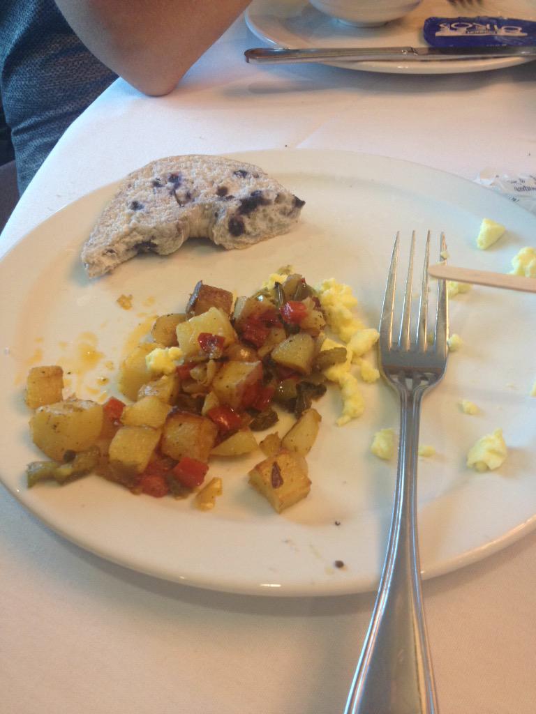 Another solid breakfast at the FF Conference!  Mmmmmmm #howiamplify #powerofrunning
