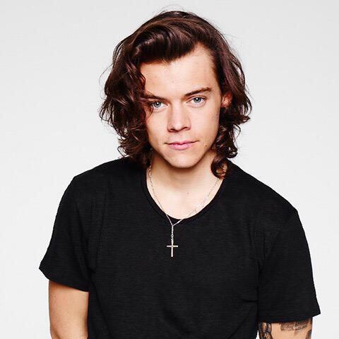 Marcel_Styles19's tweet photo. Tagged by @IsibelRodriguez 

#WeAreReadyForLarry 
#harrystyles #1Dfragrance #otrat #onedirection http://t.co/tDkVbNsol3