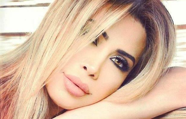ShamsTime's tweet photo. هذه هي #المسلسلات التي تتابعها #نوال_الزغبي
@NawalElZoghbi ​
http://t.co/0a2VCA1Xpd
#shamstime http://t.co/GTtXDcaHMj