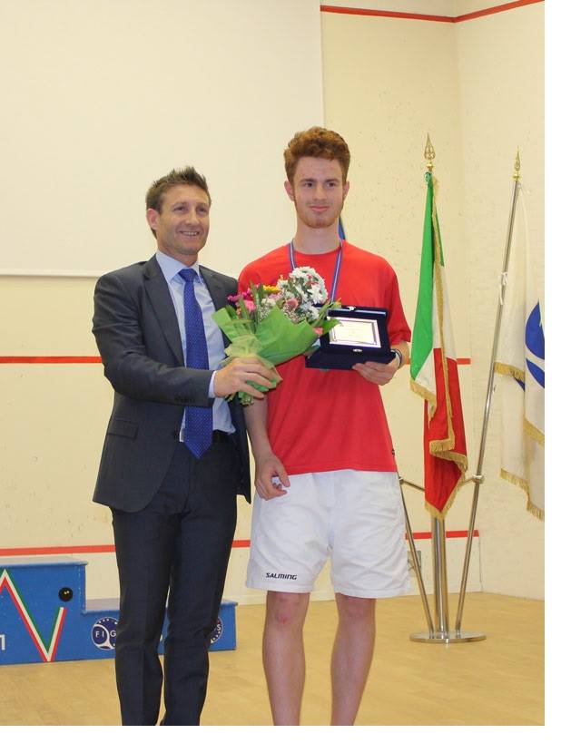 Salming_Cesko's tweet photo. Náš squashový ambasador Ondra Vorlíček vybojoval v B17 na Italian Junior Open bronz. Gratulujeme! #salming #squash http://t.co/ibhtPyRc1w