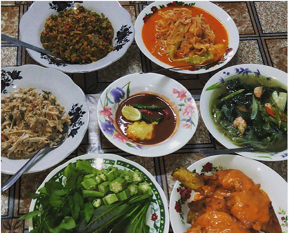 نڬري كلنتن on Twitter: quot;Allahu, telan air liur sek anak perantau Kelate tgk menu ni. Menu khas نڬري كلنتن on Twitter: quot;Allahu, telan air liur sek anak perantau Kelate tgk menu ni. Menu khas