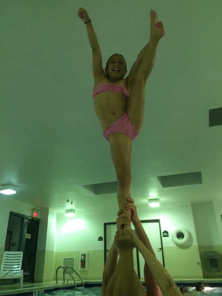 sergei_stratos's tweet photo. @CheerTyme #CTInfinity and #ctheartbreakers stunting at the pool last night ๐๐ #megacamp http://t.co/8yE56YXVSN