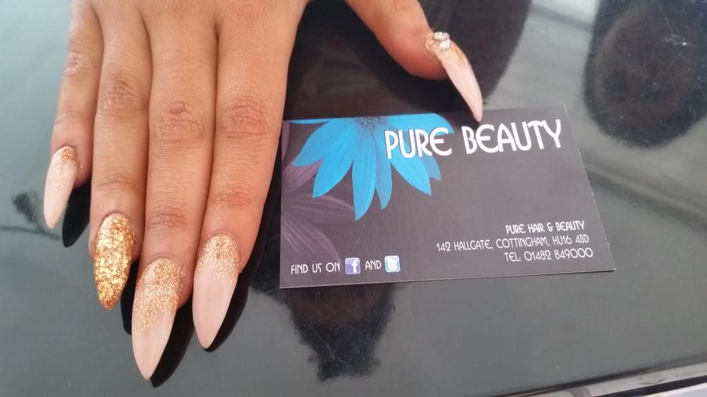 PureHU16's tweet photo. Prom season has begun 👸💇💅 http://t.co/9piscW6Ngk