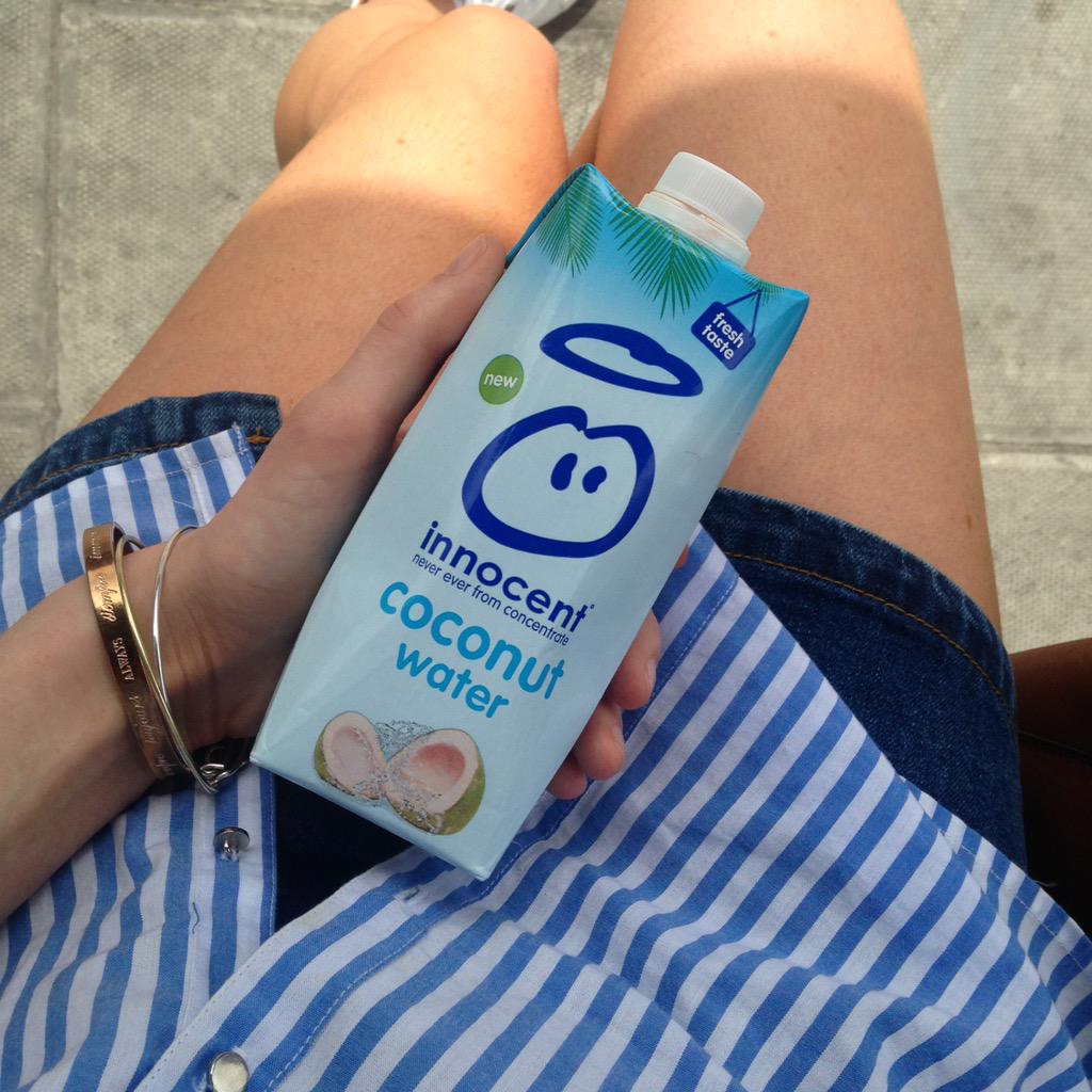 CiaraODoherty's tweet photo. Thanks to @innocentIreland for the handy delivery today 🌴🌰 hydration on the go! 💦 #crackedit #innocentireland http://t.co/uN6Il2027i