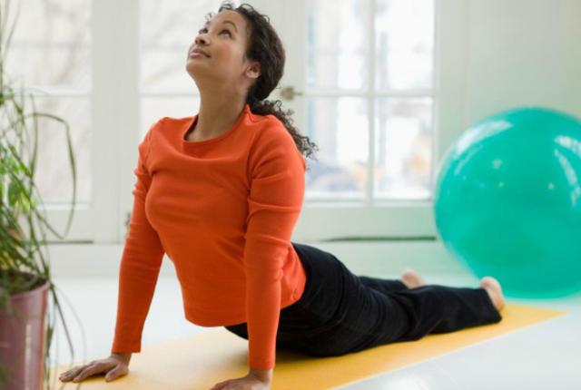 mental_floss's tweet image. 11 Steps to Becoming an Expert Yogi This Summer — bit.ly/1fEBrVs // Presented by @FIATUSA