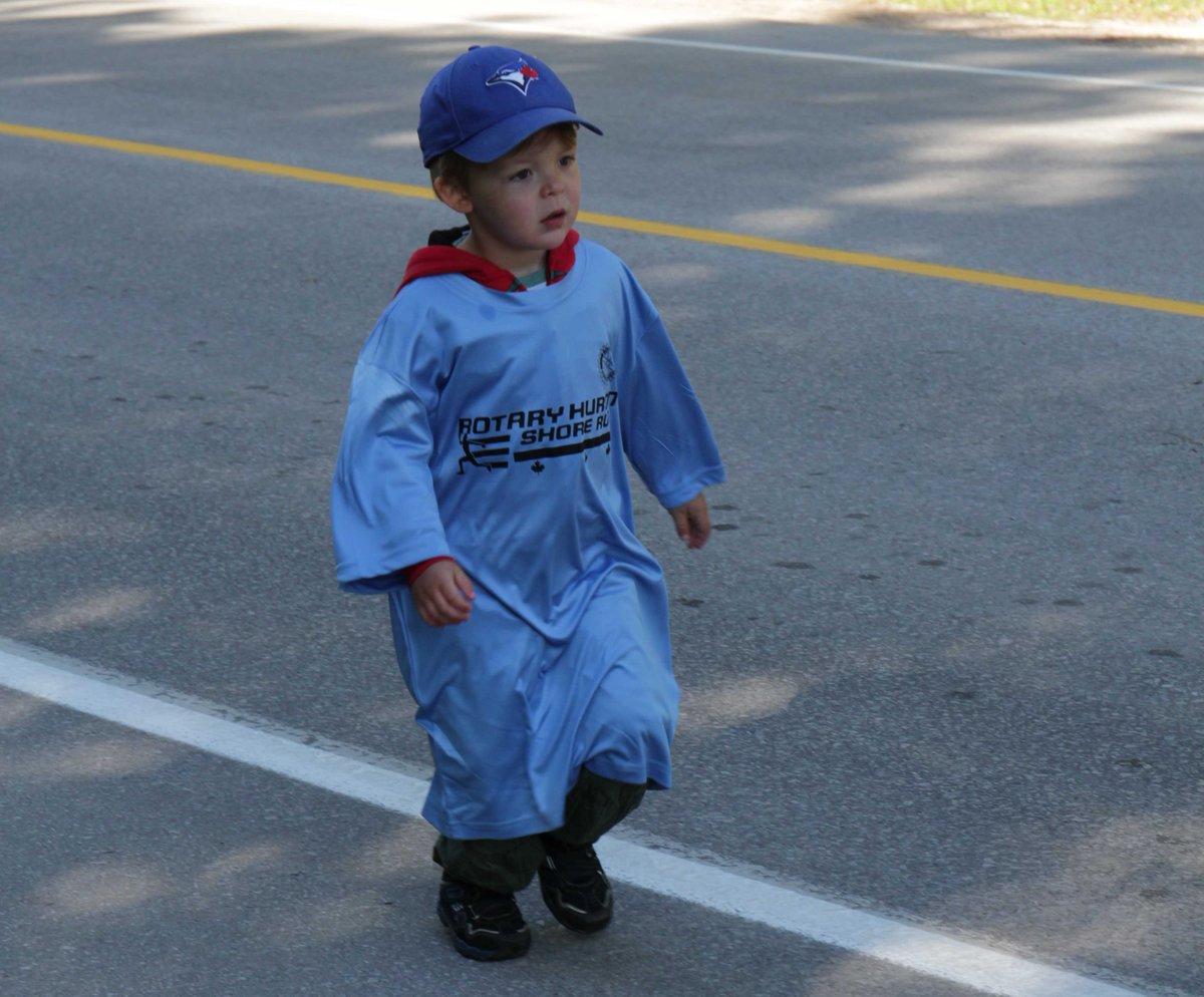 RotaryHuronShoreRun tweet media