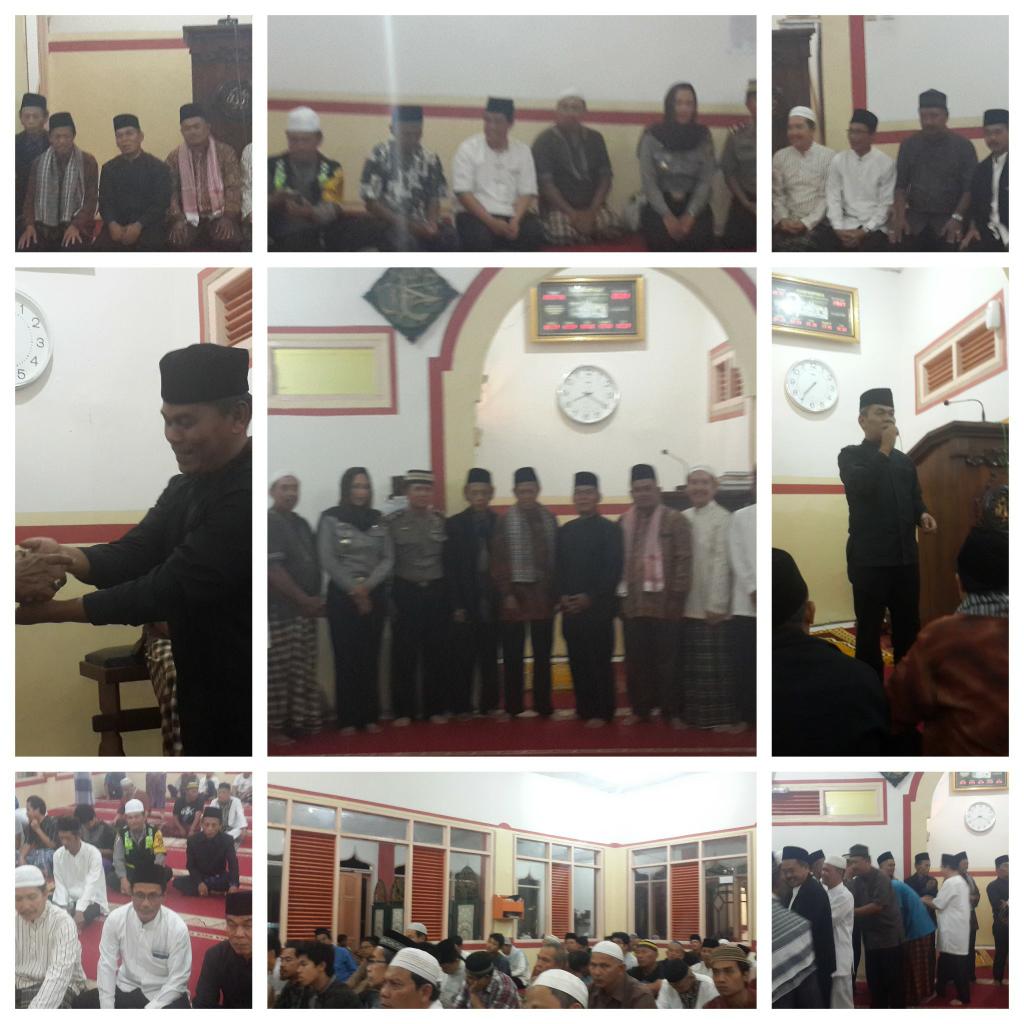 KecamatanCibiru's tweet photo. @ridwankamil @yossiirianto @Zam2_Nurzaman tarawih activities in mosques unite around the village @cipadungberani. http://t.co/mssQSkWBFz