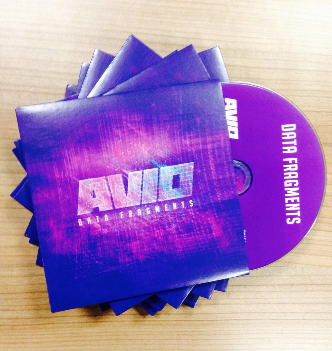 AVIORecords's tweet photo. Do you want a hardcopy of the Data Fragments album? Check the give away here: http://t.co/yU9CCBRU7r #DataFragments http://t.co/xWEarK7JJR