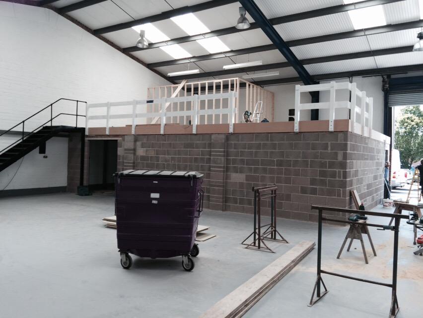 HyphoseLtd's tweet photo. The New Poole Depot is moving fast... Only weeks away...! ππ» #Hyphose #hydraulics #Poole #newdepot http://t.co/QUM6ho2PU2