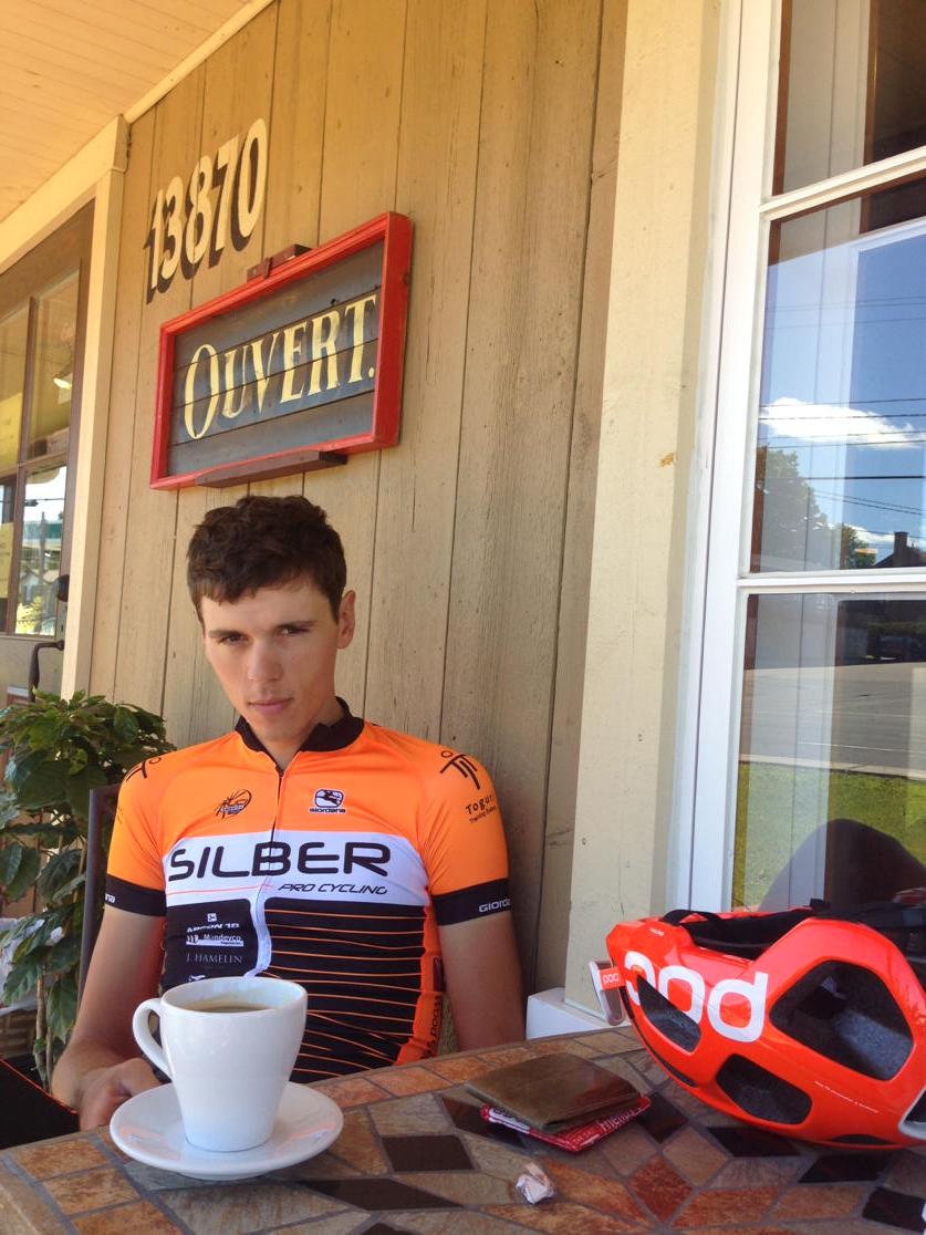 benjefperry's tweet photo. Lady killer, coffee sipper, male stripper, sign flipper. @matteo909 #ihopegorddoesntseethis #shouldberiding #hashtag http://t.co/tz6jOXajfT
