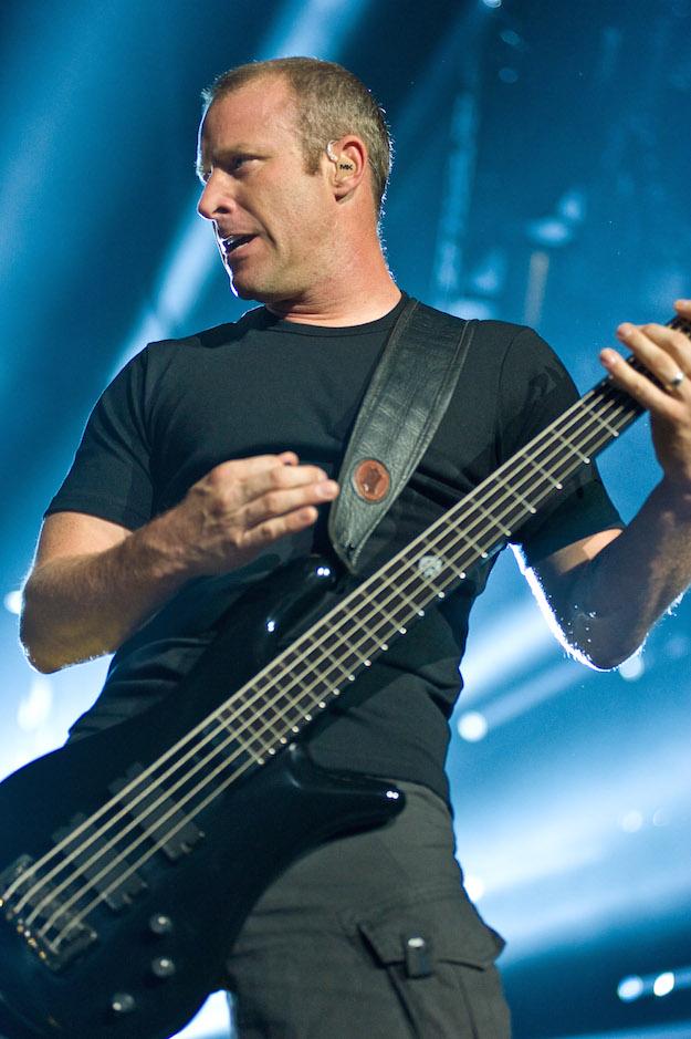 Happy birthday shoutout to \s Mike Kroeger! 