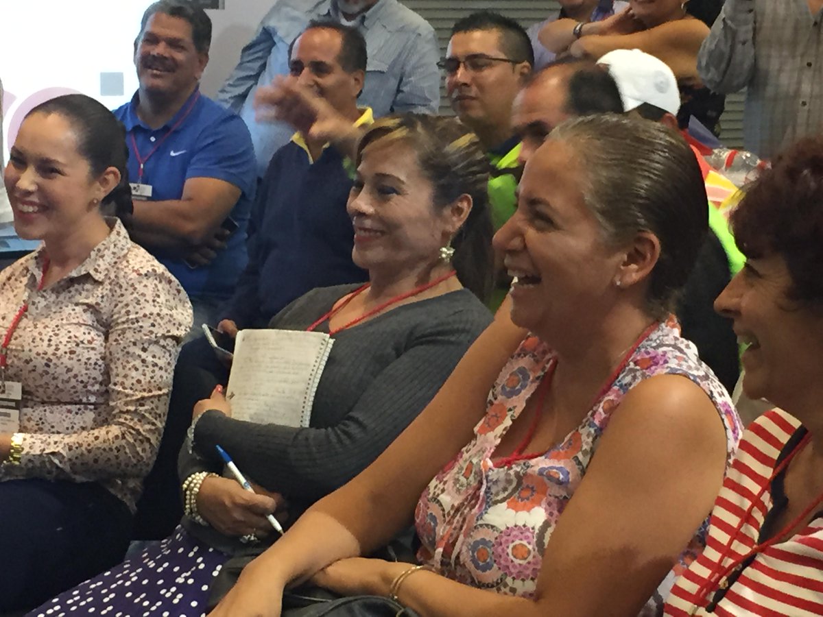 educoas's tweet photo. A divertirse y aprender a través del juego con Grupo Re @RE2055 experiencias para llevar... @virtualeduca #EducaSTEM http://t.co/o9QsZVHA9k