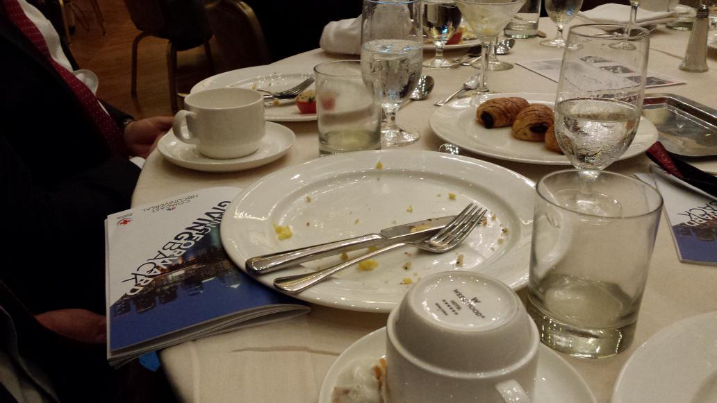 leopratte's tweet photo. I think breakfast was good as evidence by Clifton plate#cov2015 @CSalas98 @atornetta @RedCrossPhilly @judgerhughes http://t.co/MsiAEgScHM