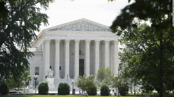 CNNPolitics's tweet photo. #SCOTUS sides with #NAACP in housing case http://t.co/Jsf1HQ5ekQ http://t.co/Vv4dIBL6y7