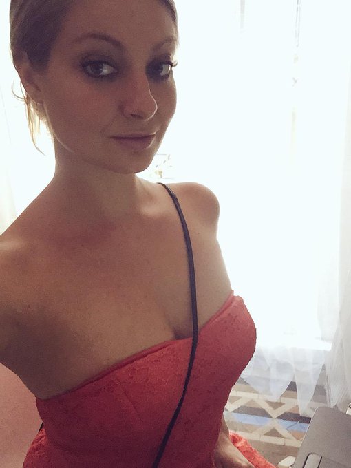 On #myfreecams now!! http://t.co/17NmjCxkI5<a href="/tag/myfreecams"class="tags">#myfreecams</a>