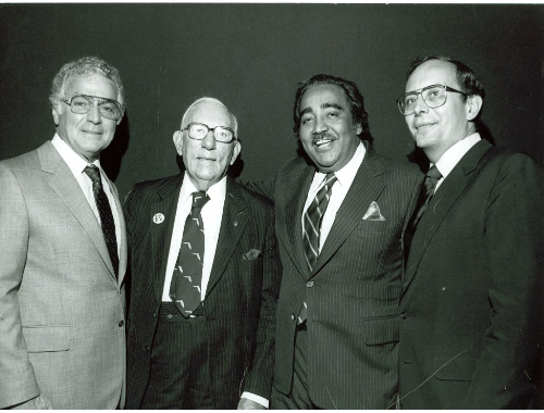 cbrangel's tweet photo. #RIP to my friend #MarioBiaggi born in #EastHarlem, served #NYPD for 23 yrs & #Bronx in Congress from 1969-88 http://t.co/h27dIpzRws